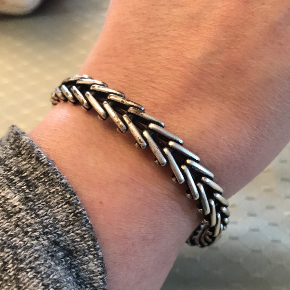 Alex and Ani Silver Wrap Bracelet - Picture 6 of 8